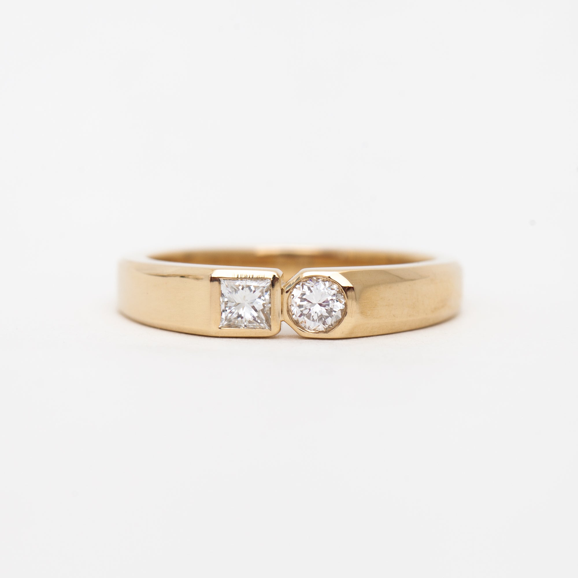 Milli luna eternity on sale ring