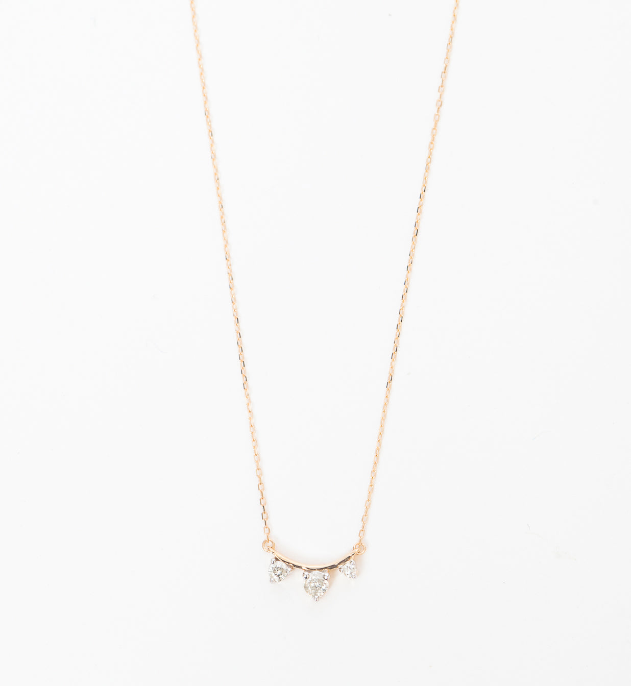 Three Diamond Amigos Curve Necklace – No.3